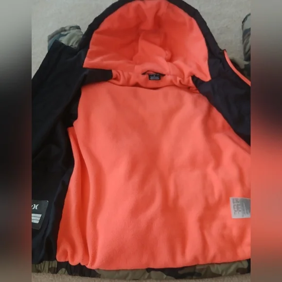 Hurley Boys Jacket Size M Puffer Jacket Hoodie Camo Camouflage Long Sleeve..Fl - Picture 7 of 9